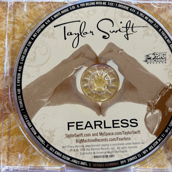 CD Taylor Swift Fearless 2008 Big Machine Records Enhanced Content Excellent Con - Picture 4 of 8